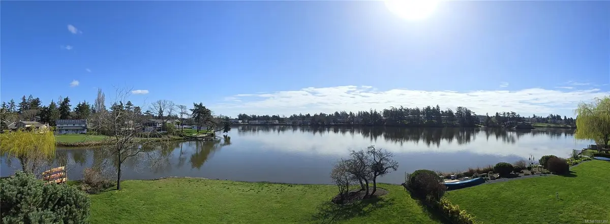 6 Werra Landing, View Royal BC V9B 6L1 — Pending Sale in View Royal