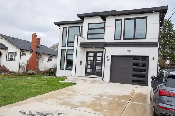 146 Cadillac Ave, Saanich BC V8Z 1T6