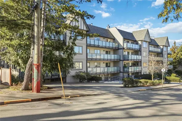 1436 Harrison St # 302, Victoria BC V8S 3S2 - 2 bed, 1 bath in Victoria