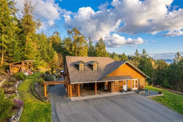 1990 Rena Rd, Nanoose Bay BC V9P 9B1 - 4 bed, 3 bath in Nanoose Bay