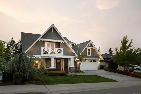 1484 Pebble Pl, Langford BC V9B 0T4 - 4 bed, 4 bath in Langford