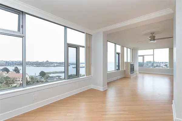 325 Maitland St # 1202, Victoria BC V9A 7E9 - 1 bed, 1 bath in Victoria