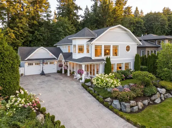 1701 Texada Terr, North Saanich BC V8L 6B1