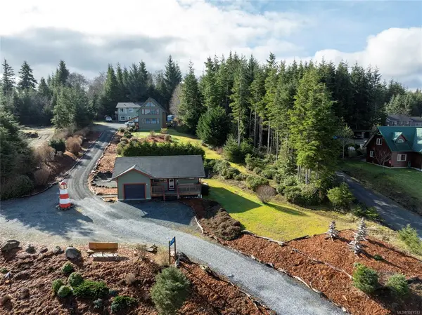 805 Lanqvist Rd, Hyde Creek BC V0N 2R0 - 3 bed, 2.0 bath in Hyde Creek