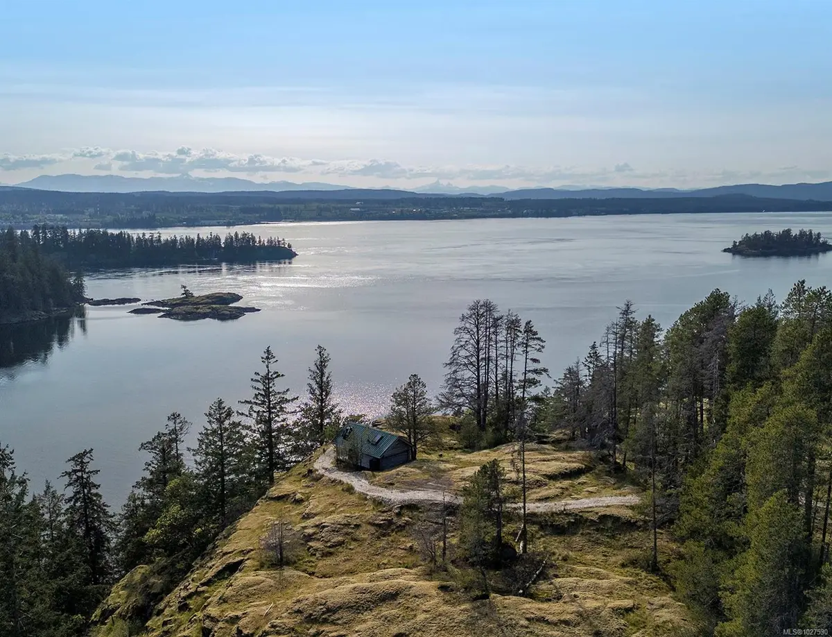 875 Gowlland Harbour Rd, Quadra Island BC V0P 1N0