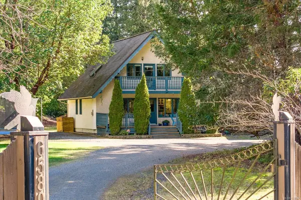 6580 Phantom Rd, Lantzville BC V0R 2H0 - 3 bed, 3 bath in Lantzville