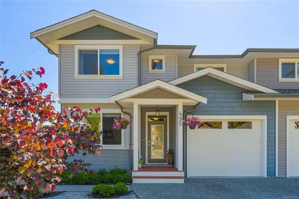 495 Menzies Ridge Dr, Nanaimo BC V9R 0C4 - 4 bed, 3 bath in Nanaimo