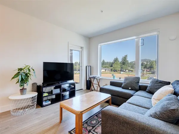 960 Reunion Ave # 412, Langford BC V9B 0W5 - 2 bed, 2 bath in Langford