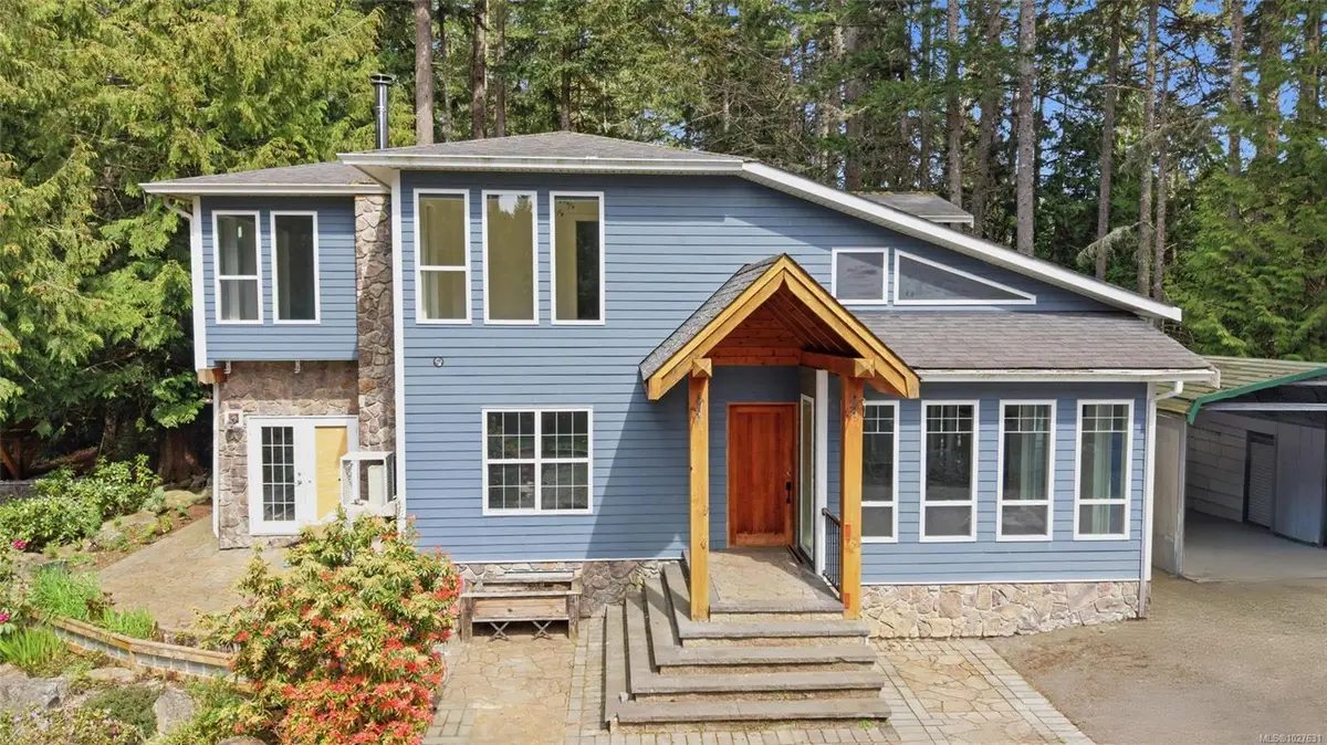 793 Parkheights Dr, Sooke BC V9Z 1B5