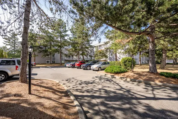 175 Centennial Dr # 409, Courtenay BC V9N 7M4 - 2 bed, 1 bath in Courtenay