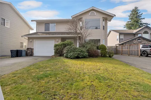 313 Harrogate Rd, Campbell River BC V9W 1W1 - 5 bed, 3 bath in Campbell River