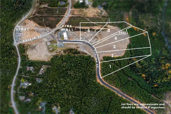 4 Ashling Rd, Qualicum Beach BC V9K 2V1