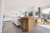 View 16