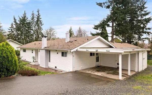 5788 Jaynes Rd, Duncan BC V9L 3B8 - 4 bed, 3 bath in Duncan