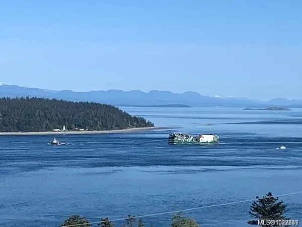 253 Alder St S, Campbell River BC V9W 2M9 - 4 bed, 3 bath in Campbell River