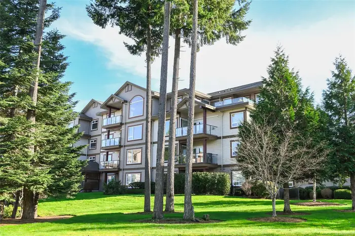 3666 Royal Vista Way # 444, Courtenay BC V9N 9X8