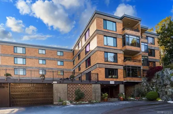 2930 Cook St # 301, Victoria BC V8T 3S7 - 2 bed, 2 bath in Victoria