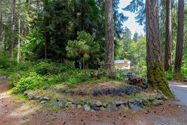 1425 Todd Lane, Metchosin BC V9C 0A5 - 4 bed, 3.0 bath in Metchosin