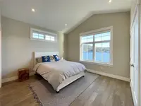 View 16