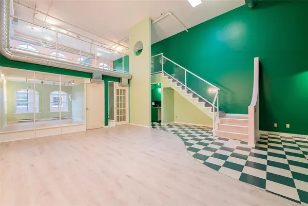 335 Wesley St # 208, Nanaimo BC V9R 2T5