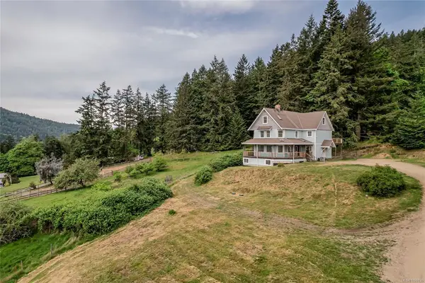 1832 Fulford-Ganges Rd, Salt Spring BC V8K 2A5