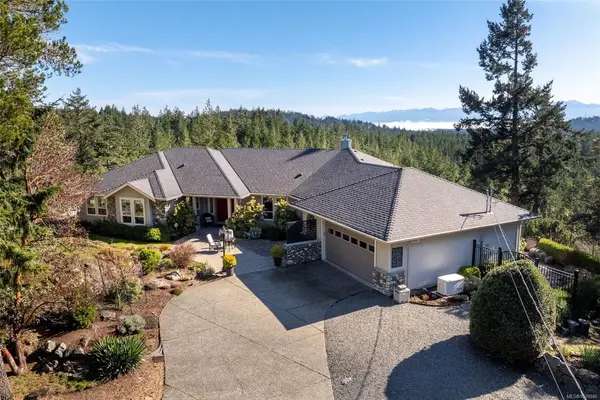 5111 Eagle Tree Pl, Metchosin BC V9C 4H9 - 4 bed, 5.0 bath in Metchosin
