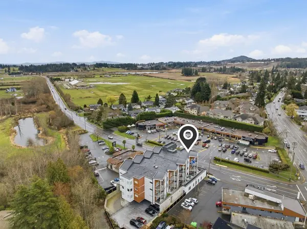 7098 Wallace Dr # 301, Central Saanich BC V8M 1E9 - 2 bed, 2 bath in Central Saanich