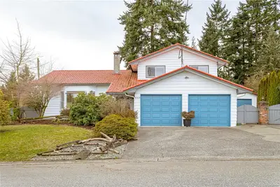 3162 Sunset Dr, Chemainus BC V0R 1K2