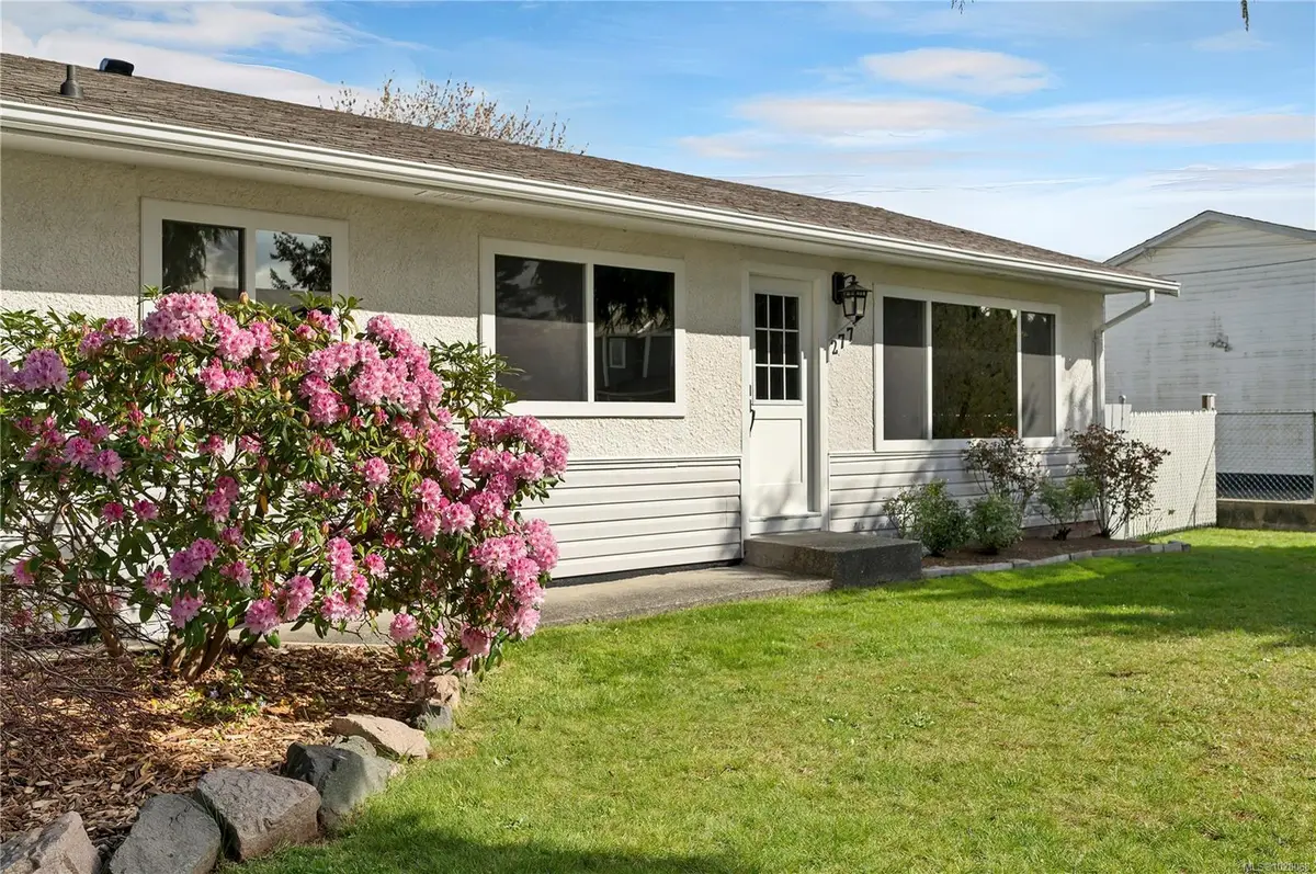 277 Carolyn Rd, Campbell River BC V9W 3M2