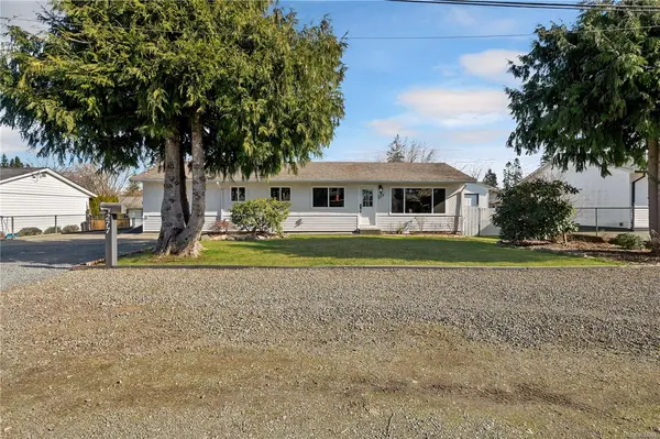 277 Carolyn Rd, Campbell River BC V9W 3M2 - 3 bed, 1 bath in Campbell River