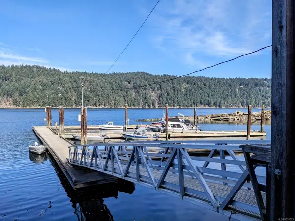 415 Halibut Hill Rd, Mudge Island BC V0R 1X0 - 2 bed, 1 bath in Mudge Island