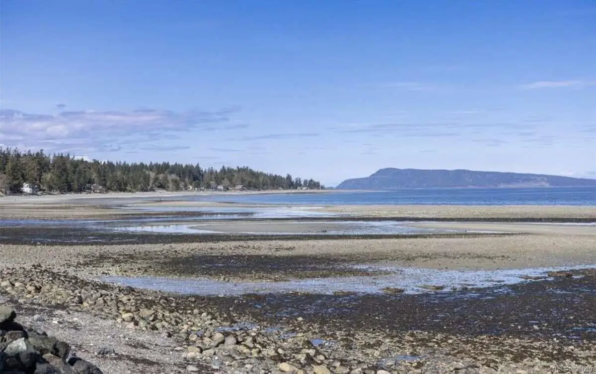 6050 Island Hwy W # 53, Qualicum Beach BC V9K 2E1