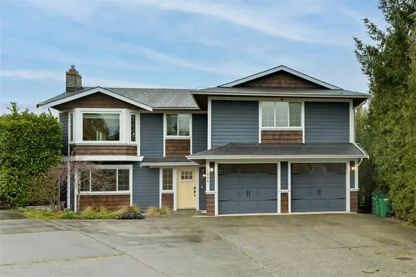 1290 Lidgate Crt, Saanich BC V8Z 7E3
