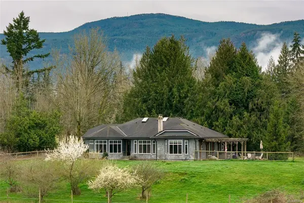 2865 Munroe Rd, Nanaimo BC V9R 6X4