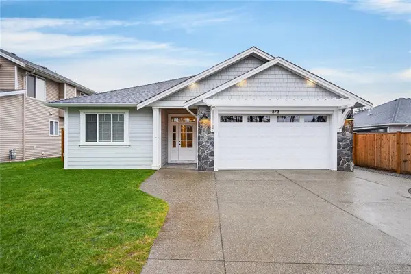 873 Aspen Rd, Comox BC V9M 4H9 - 3 bed, 2 bath in Comox