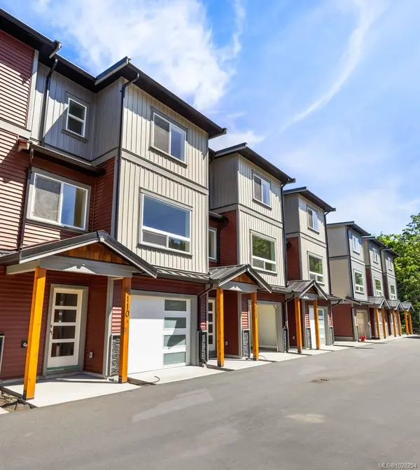 2899 River Rd # 111, Chemainus BC V0R 1K3 - 3 bed, 3 bath in Chemainus