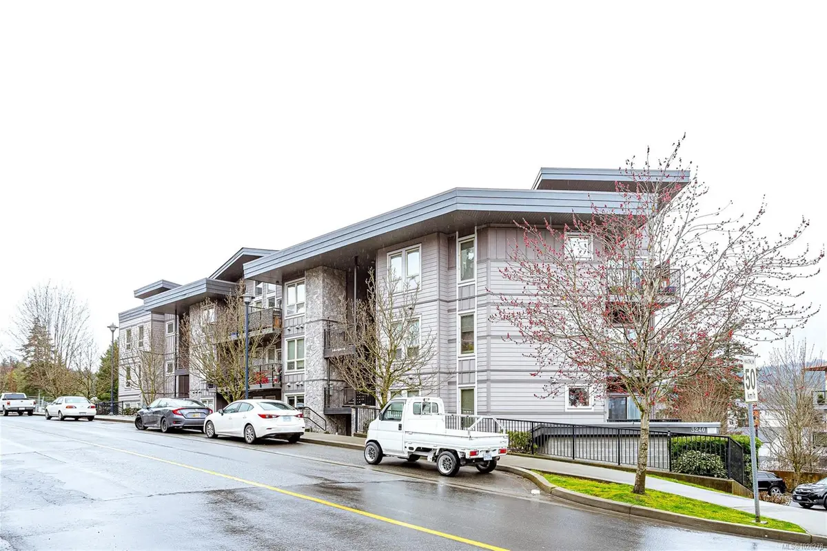 3240 Jacklin Rd #402, Langford BC V9C 3T6