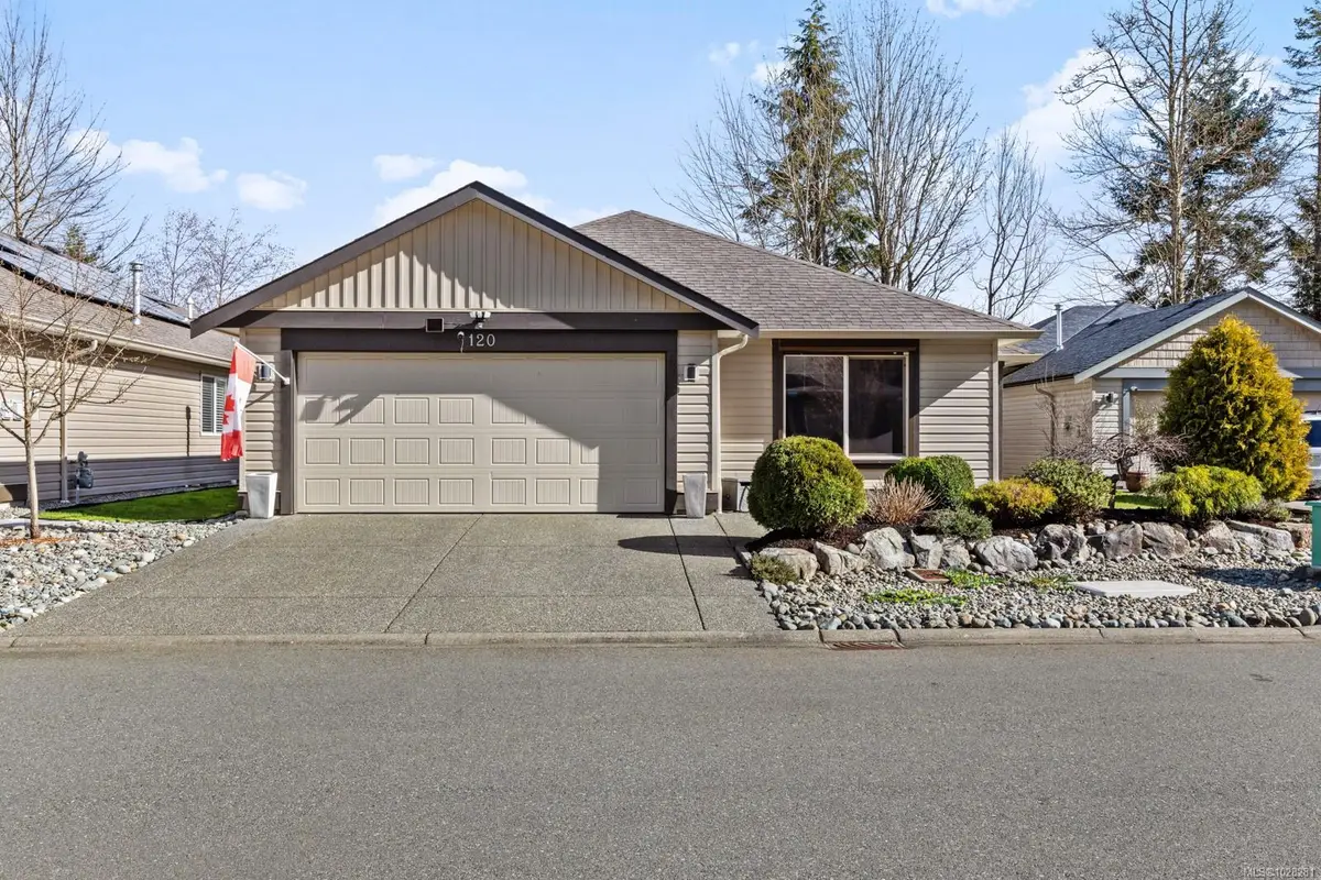 2205 Robert Lang Dr #120, Courtenay BC V9N 1M4