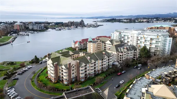 50 Songhees Rd # 618, Victoria BC V9A 7J4 - 2 bed, 2 bath in Victoria