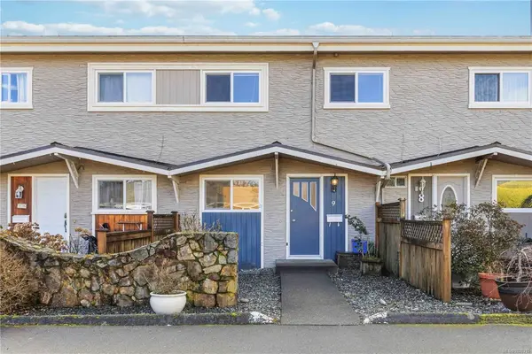 10145 Third St # 9, Sidney BC V8L 3B5 - 3 bed, 2 bath in Sidney