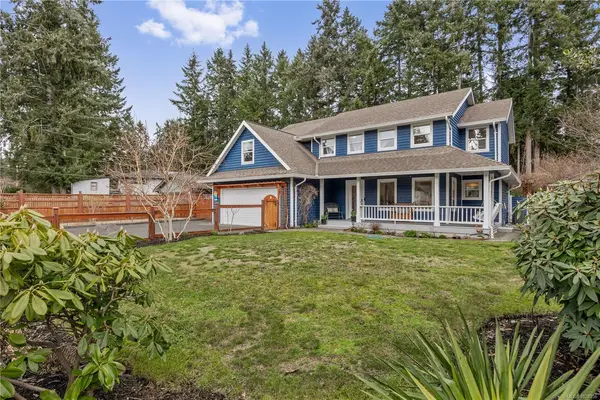 8800 Clarkson Ave, Black Creek BC V9J 1A7 - 4 bed, 3 bath in Black Creek