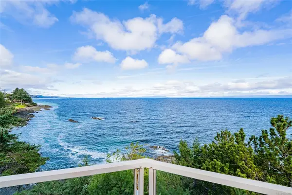 4954 Fillinger Cres, Nanaimo BC V9V 1H9 - 4 bed, 2 bath in Nanaimo