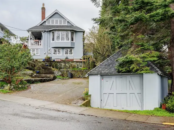 720 Sea Terr, Victoria BC V9A 3R6