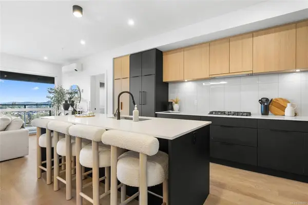 2341 Bear Mountain Pkwy # 116, Langford BC V9B 6V1