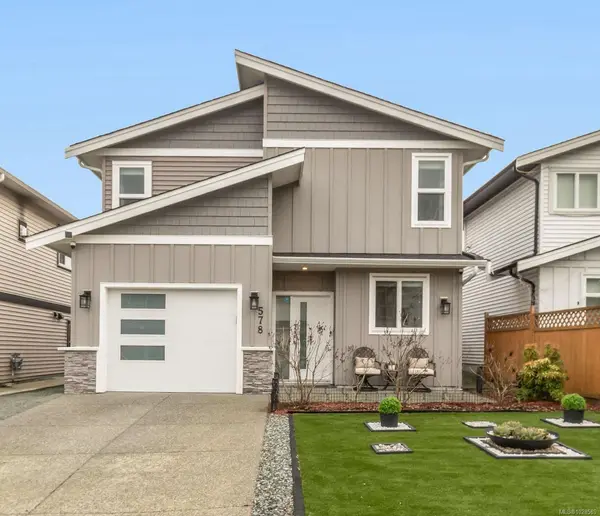 578 Menzies Ridge Dr, Nanaimo BC V9R 0J9 - 3 bed, 3 bath in Nanaimo
