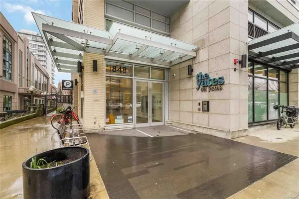 848 Yates St # 1206, Victoria BC V8W 0G2 - 1 bed, 1 bath in Victoria