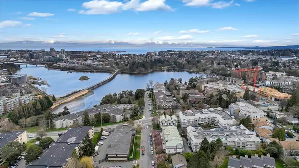 3010 Washington Ave # 111, Victoria BC V9A 1P6 - 2 bed, 2 bath in Victoria