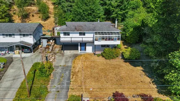2348 French Rd N, Sooke BC V9Z 0M5 - 4 bed, 2 bath in Sooke