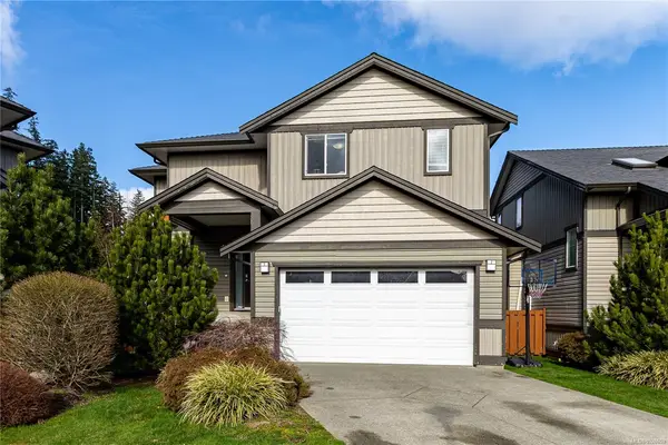 2033 Varsity Landing # 10, Campbell River BC V9H 0B2 - 6 bed, 4 bath in Campbell River