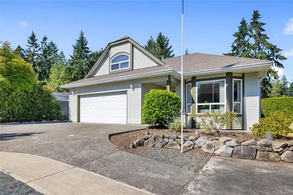 726 Drew Rd, Parksville BC V9P 1X3 - 3 bed, 2 bath in Parksville